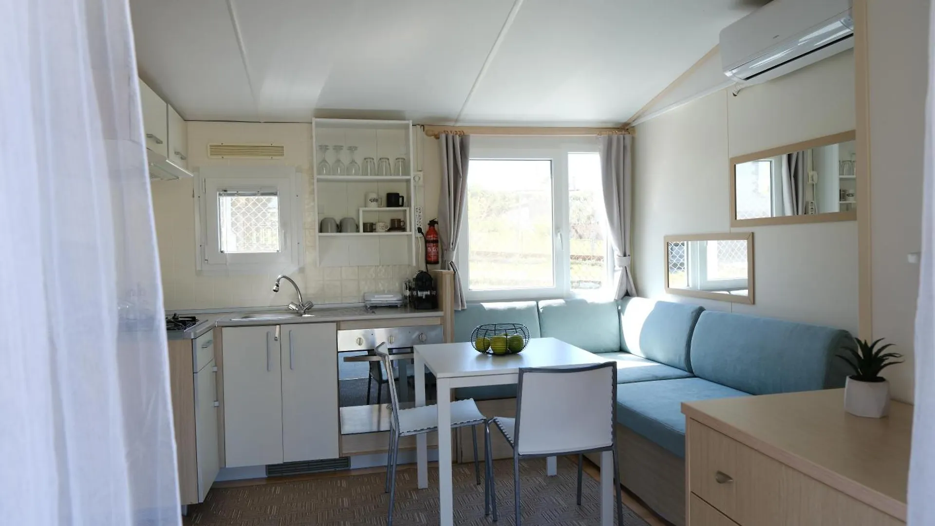 Sunset Beach House Nea Poteidaia 0*,  Greece