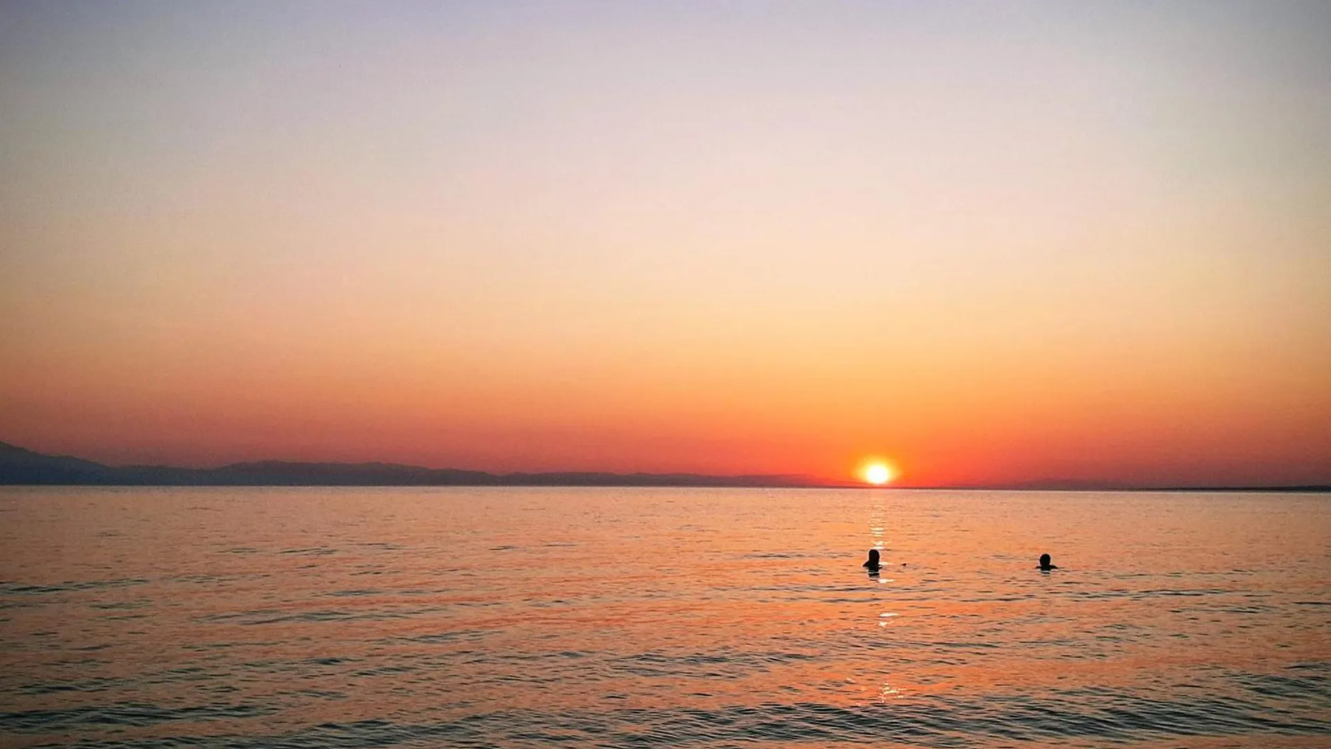 Sunset Beach House Nea Poteidaia 0*,  Greece
